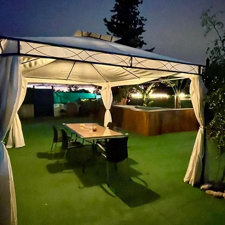 Nomada, Chalet Con Piscina En Alcalá de Guadaira Exterior foto